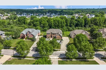 8021 Grayson Drive, Canfield, OH 44406 - Photo 42