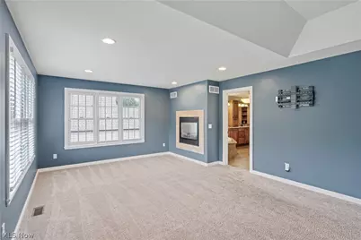 8021 Grayson Drive, Canfield, OH 44406 - Photo 10