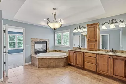 8021 Grayson Drive, Canfield, OH 44406 - Photo 12
