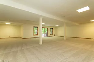 8200 Sheltered Cove, Mentor, OH 44060 - Photo 24