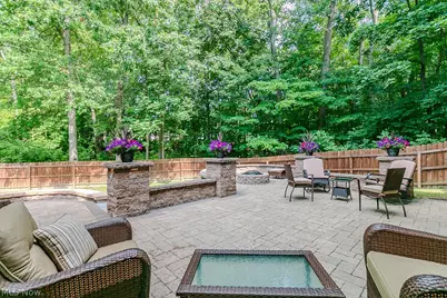 8200 Sheltered Cove, Mentor, OH 44060 - Photo 4