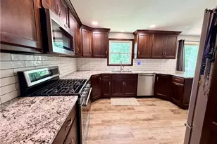 216 High St, Dover, OH 44622 - Photo 4