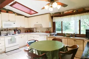 10556 E River Rd, Columbia Station, OH 44035 - Photo 14