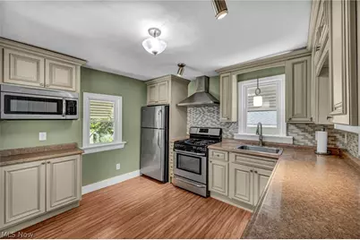446 E Washington Street, Medina, OH 44256 - Photo 2