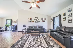 131 Sarah Ln, Millersburg, OH 44654 - Photo 8