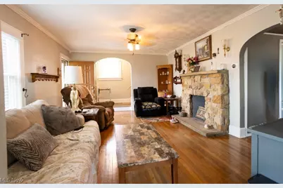 1437 Brooklyn Avenue SW, Canton, OH 44710 - Photo 8