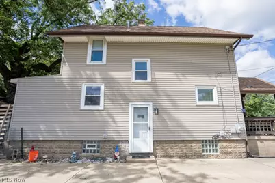 1437 Brooklyn Avenue SW, Canton, OH 44710 - Photo 6