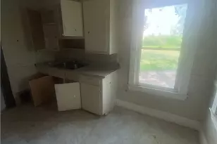 8306 Maryland Ave, Loveland, OH 44105 - Photo 14