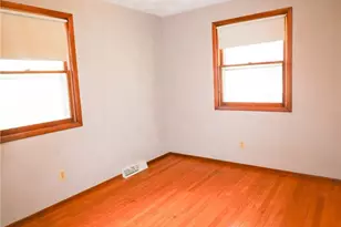 815 W Shore Blvd, Sheffield Lake, OH 44054 - Photo 14