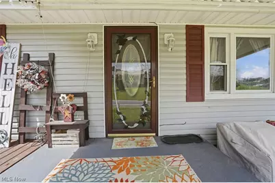 1329 Race Street, Zanesville, OH 43701 - Photo 2