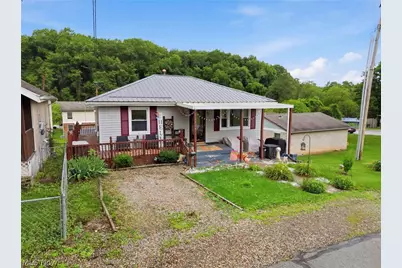 1329 Race Street, Zanesville, OH 43701 - Photo 1