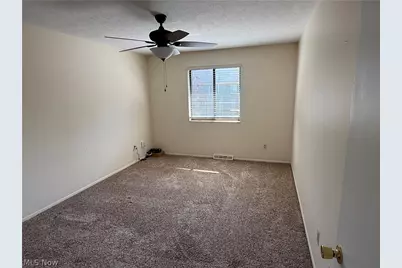 7209 S Churchill Place, Painesville, OH 44077 - Photo 16