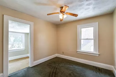 926 Work Drive, Akron, OH 44320 - Photo 16