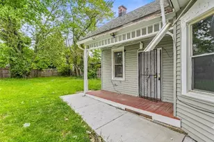 5011 Clark Ave, Loveland, OH 44102 - Photo 2