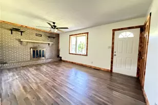 9754 Stonecreek Rd, Newcomerstown, OH 43832 - Photo 8