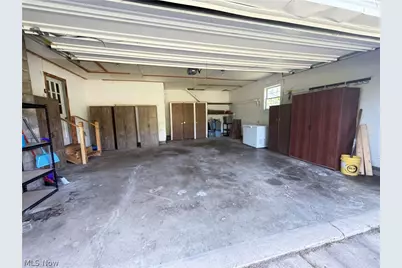 9754 Stonecreek Road, Newcomerstown, OH 43832 - Photo 32