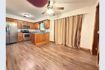 9754 Stonecreek Road, Newcomerstown, OH 43832 - Photo 14