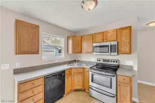 1218 W 24th St, Lorain, OH 44052 - Photo 8