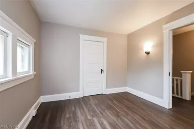 1376 Gladys Avenue, Oakwood, OH 44107 - Photo 14