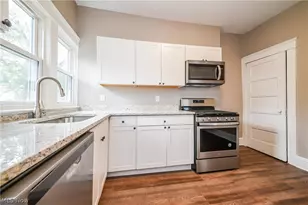 1376 Gladys Ave, Oakwood, OH 44107 - Photo 26