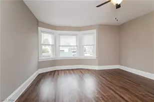 1376 Gladys Ave, Oakwood, OH 44107 - Photo 18