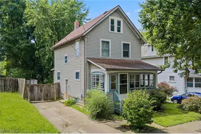 2240 12th Street SW, Akron, OH 44314 - Photo 2