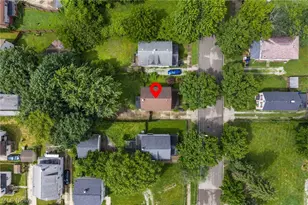 2240 12th St SW, Akron, OH 44314 - Photo 4