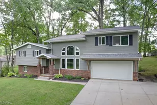 2045 Howard St NE, Hartville, OH 44632 - Photo 38