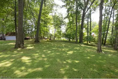 2045 Howard Street NE, Hartville, OH 44632 - Photo 42