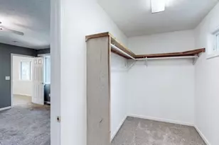 2045 Howard St NE, Hartville, OH 44632 - Photo 20