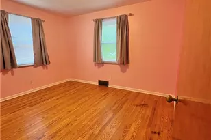 518 Vince Ave NW, Canton, OH 44708 - Photo 8