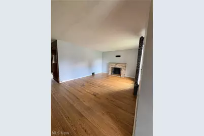 518 Vince Avenue NW, Canton, OH 44708 - Photo 2