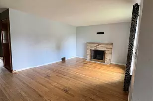 518 Vince Ave NW, Canton, OH 44708 - Photo 2