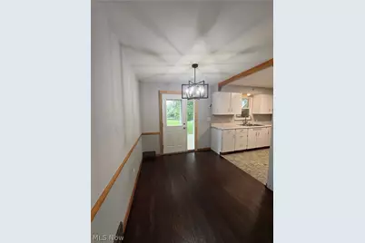 518 Vince Avenue NW, Canton, OH 44708 - Photo 4