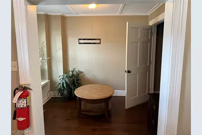 813 Steubenville Avenue, Cambridge, OH 43725 - Photo 10