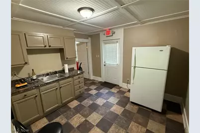 813 Steubenville Avenue, Cambridge, OH 43725 - Photo 18
