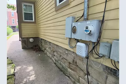 813 Steubenville Avenue, Cambridge, OH 43725 - Photo 6