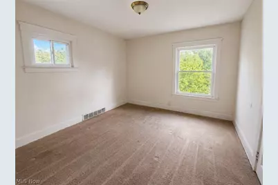 9404 Willard Avenue, Loveland, OH 44102 - Photo 20
