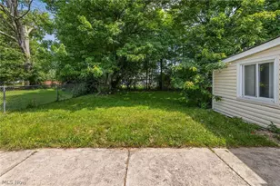 29061 W Willowick Dr, Willowick, OH 44095 - Photo 26