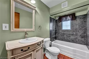 375 Olive St, Elyria, OH 44035 - Photo 24