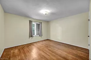375 Olive St, Elyria, OH 44035 - Photo 30