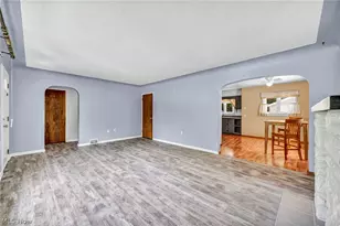 375 Olive St, Elyria, OH 44035 - Photo 14