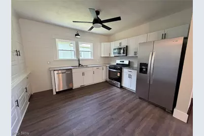 930 Exchange Street, Vermilion, OH 44089 - Photo 10