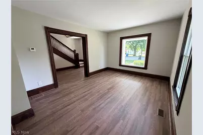 930 Exchange Street, Vermilion, OH 44089 - Photo 8