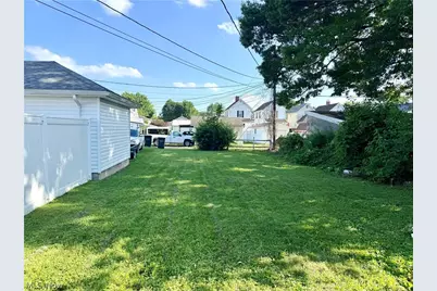 757 Elm Street, Coshocton, OH 43812 - Photo 6