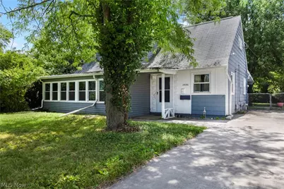 2886 Grant Street, Lorain, OH 44052 - Photo 1