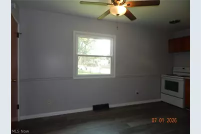 1709 42nd Street NW, Canton, OH 44709 - Photo 6
