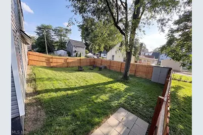 1521 24th Street NE, Canton, OH 44714 - Photo 4