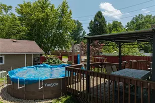 33 Pfeiffer Ave, Akron, OH 44312 - Photo 6