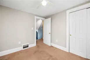 33 Pfeiffer Ave, Akron, OH 44312 - Photo 18